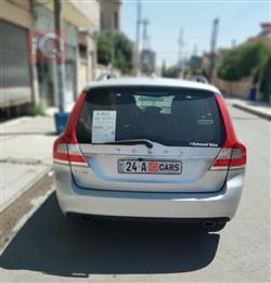 فولفو V70